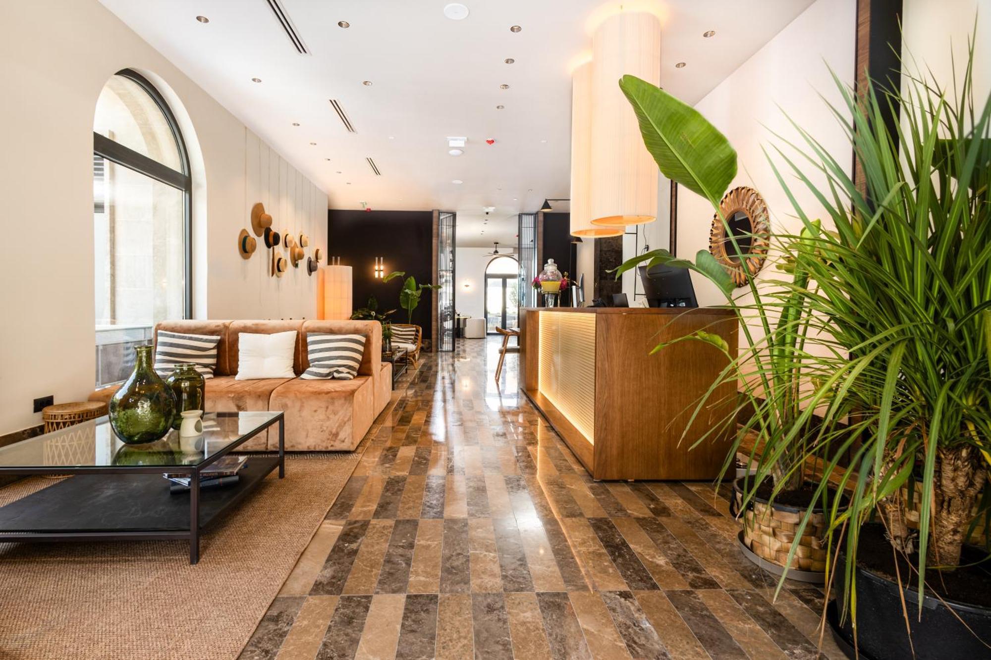 Infinity Hotel & More Budva Exterior foto